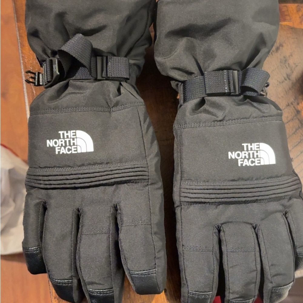 The North Face Black Winter Gloves